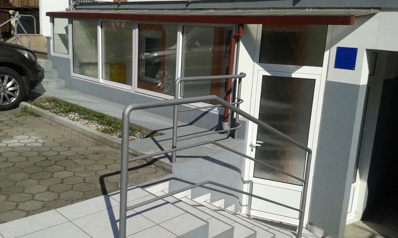 Studio Apartment David 萨格勒布 外观 照片